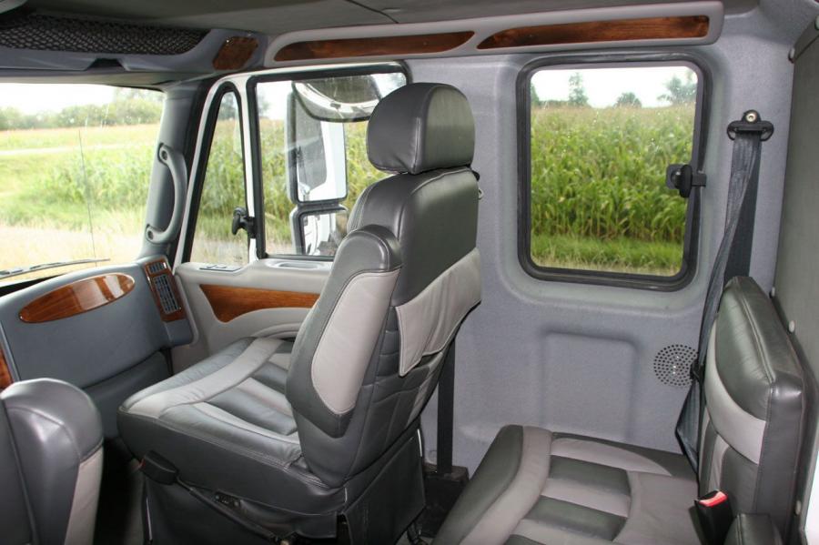  Unicat Amerigo International 4x4 RV 2008 года  (фото 12 из 29)